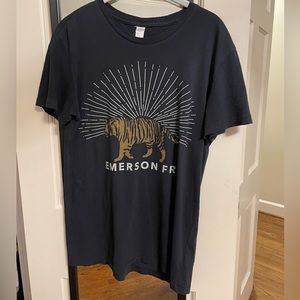 Emerson Fry Navy Tiger tee size small
